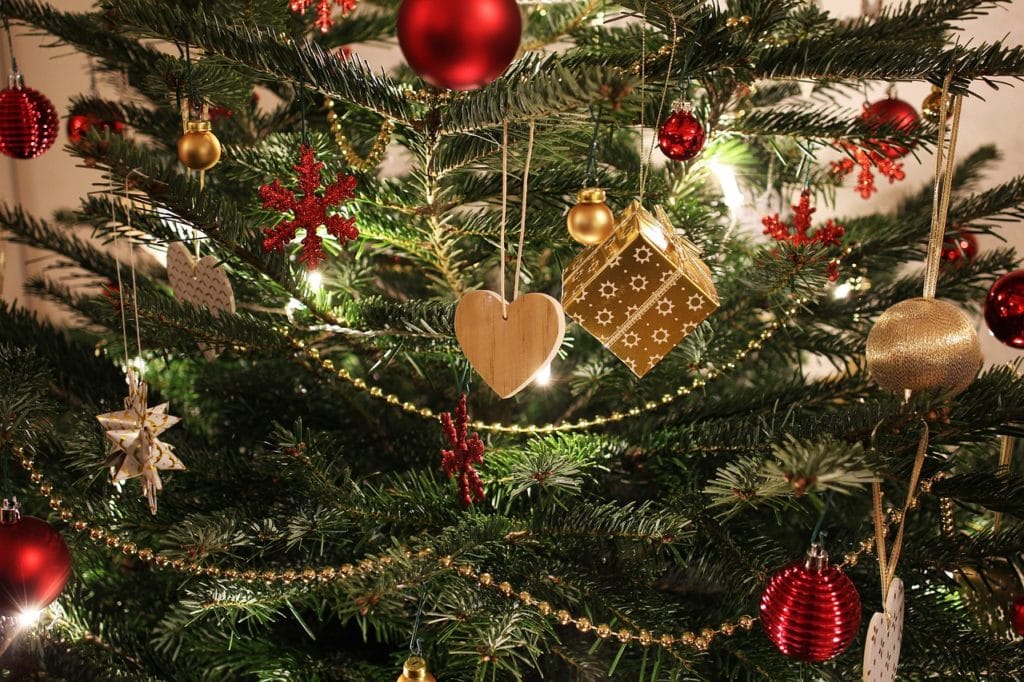 come decorare l'albero di natale