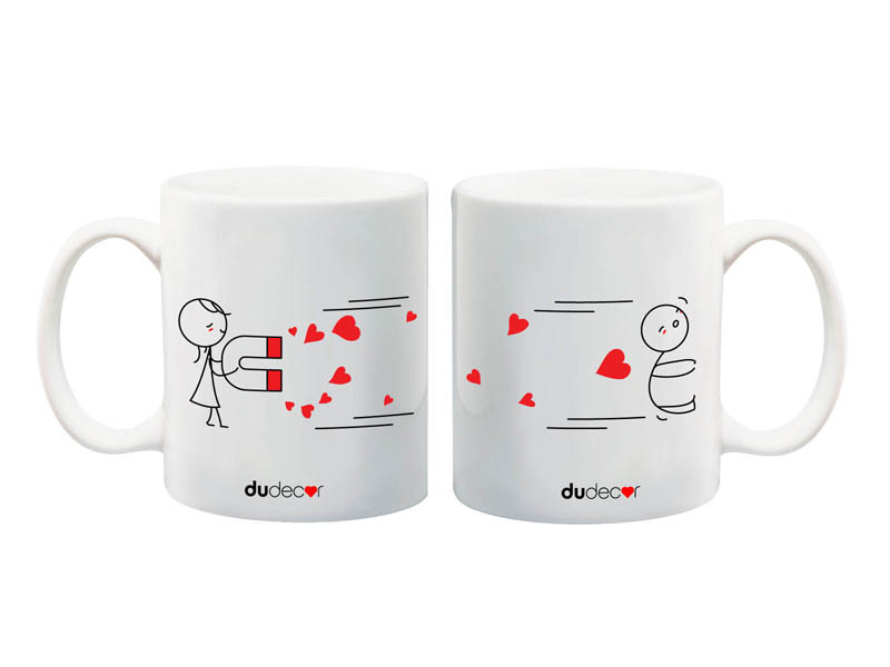 Coppia di tazze Attrazione con illustrazione romantica a calamita, design DuDecor